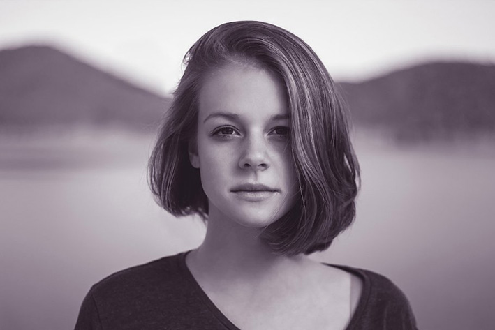 دانلود 10 پریست لایت روم زیبا : Mono Lightroom Presets دانلود 10 پریست لایت روم زیبا : Mono Lightroom Presets
