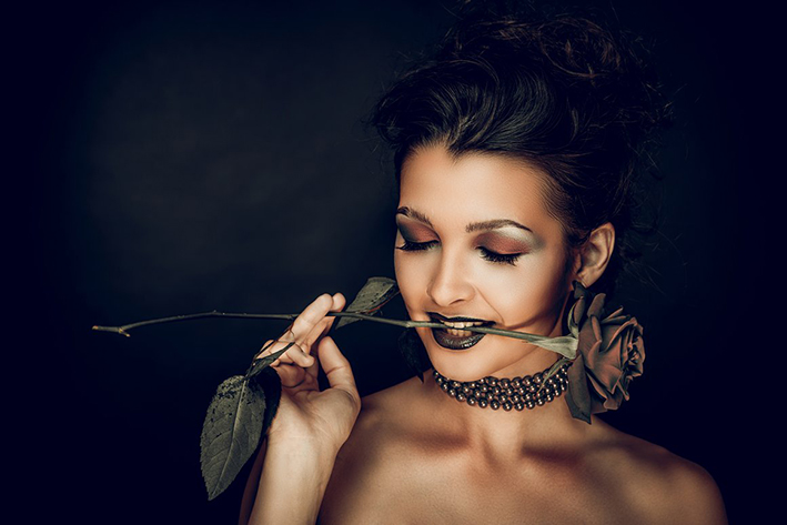 500 پریست لایت روم حرفه ای 2021 رتوش چهره Beauty Kit Lightroom Presets 500 پریست لایت روم حرفه ای 2021 رتوش چهره Beauty Kit Lightroom Presets
