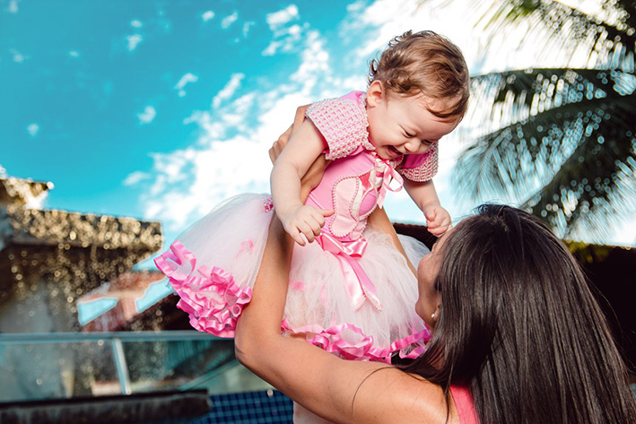 200 پریست لایت روم نوزاد و پریست کمرا راو فتوشاپ و براش لایت روم Lightroom Presets for Newborn And Baby 200 پریست لایت روم نوزاد و پریست کمرا راو فتوشاپ و براش لایت روم Lightroom Presets for Newborn And Baby