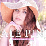 40 پریست لایت روم پرتره و پریست کمرا راو و اکشن فتوشاپ تم صورتی کمرنگ Pale Pink Lightroom Presets